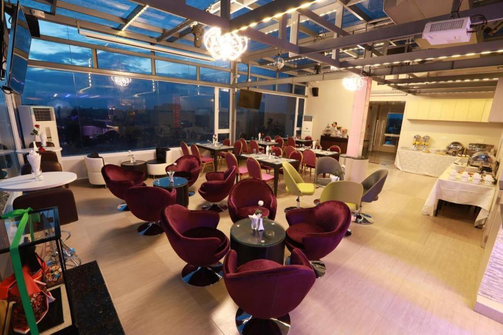 Rose Palace Hotel Янгон Экстерьер фото